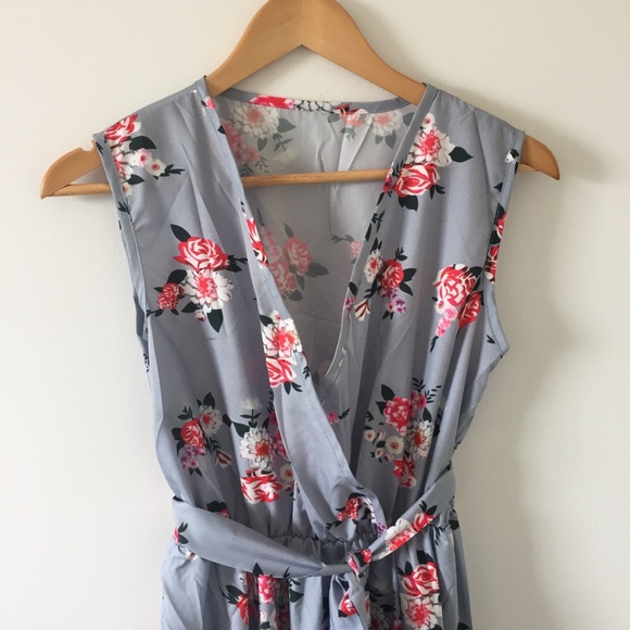 Floral Maxi Gown - Picture 4 of 8